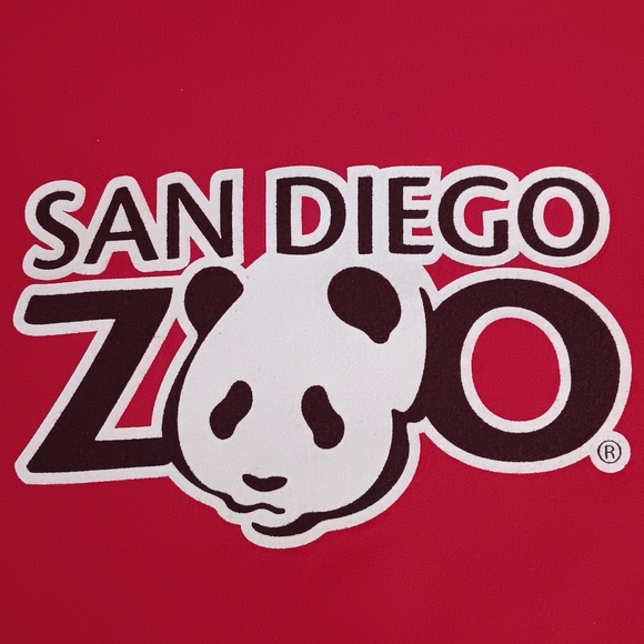 . 2000s San Diego Zoo Red Panda Crewneck Sweater! - Picture 3 of 4